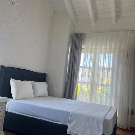ヴィラ Private With Pool 150 M From The Sea - 4 Bathrooms - 8 People Çeşme