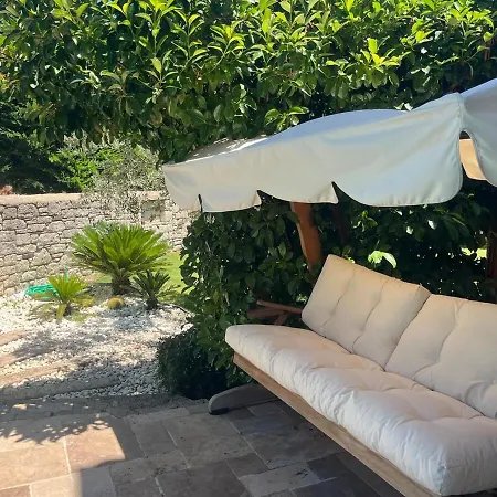 Private With Pool 150 M From The Sea - 4 Bathrooms - 8 People Çeşme