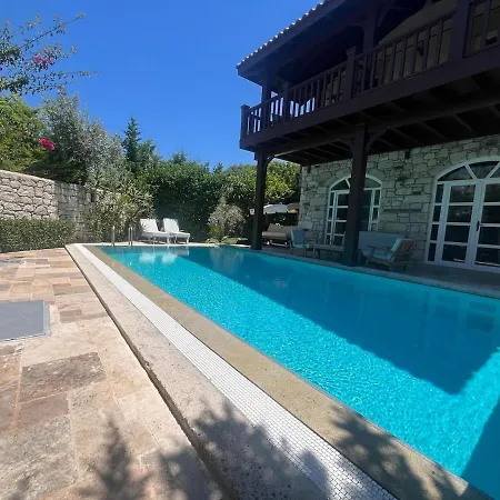 Private With Pool 150 M From The Sea - 4 Bathrooms - 8 People ヴィラ *