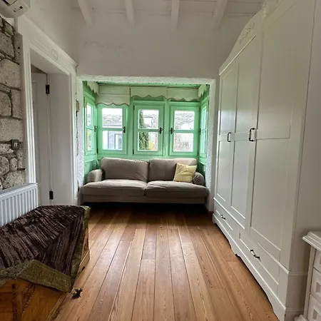 Private With Pool 150 M From The Sea - 4 Bathrooms - 8 People Çeşme