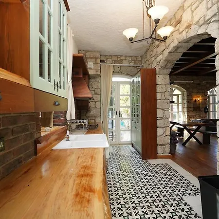 فيلة Private With Pool 150 M From The Sea - 4 Bathrooms - 8 People *